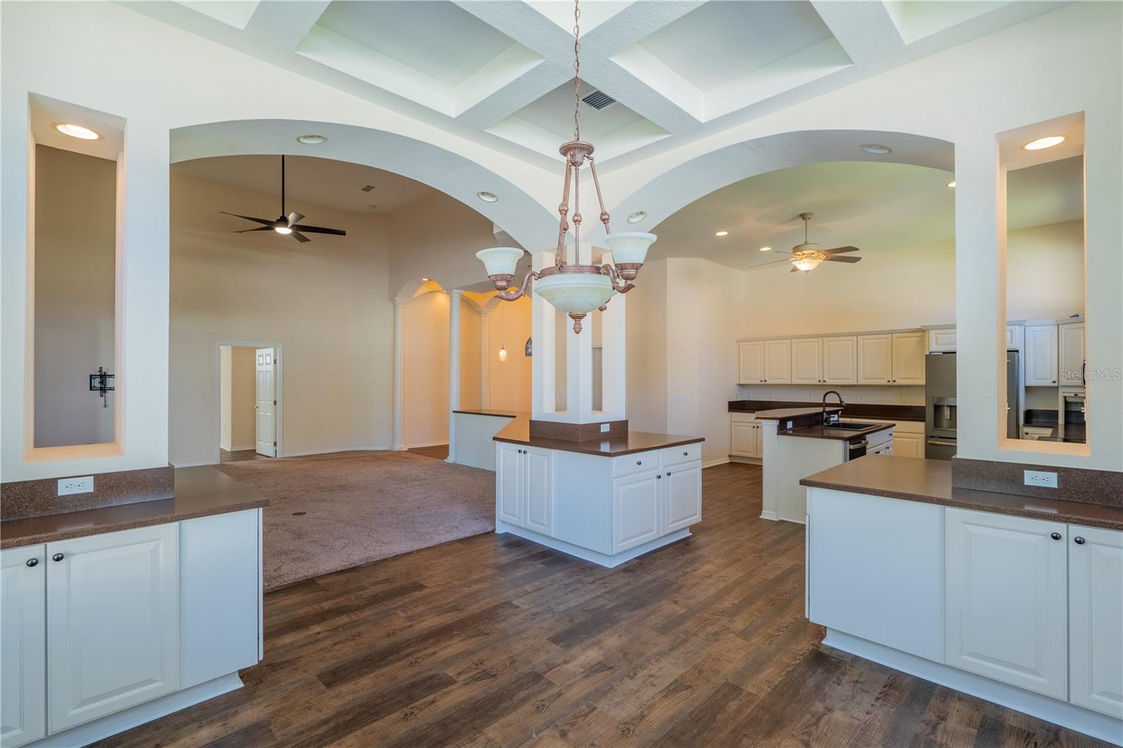 Image 4 of 64 For 10622 71st Circle