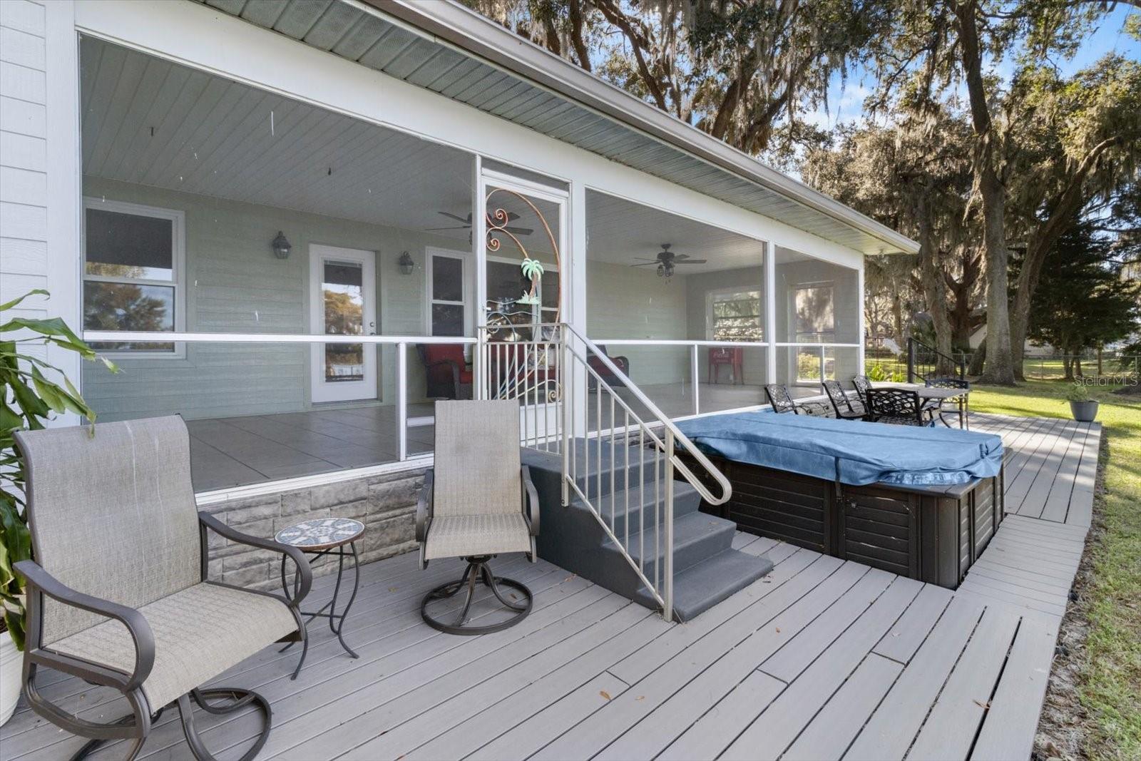Listing photo id 20 for 6985 Riverbend Road