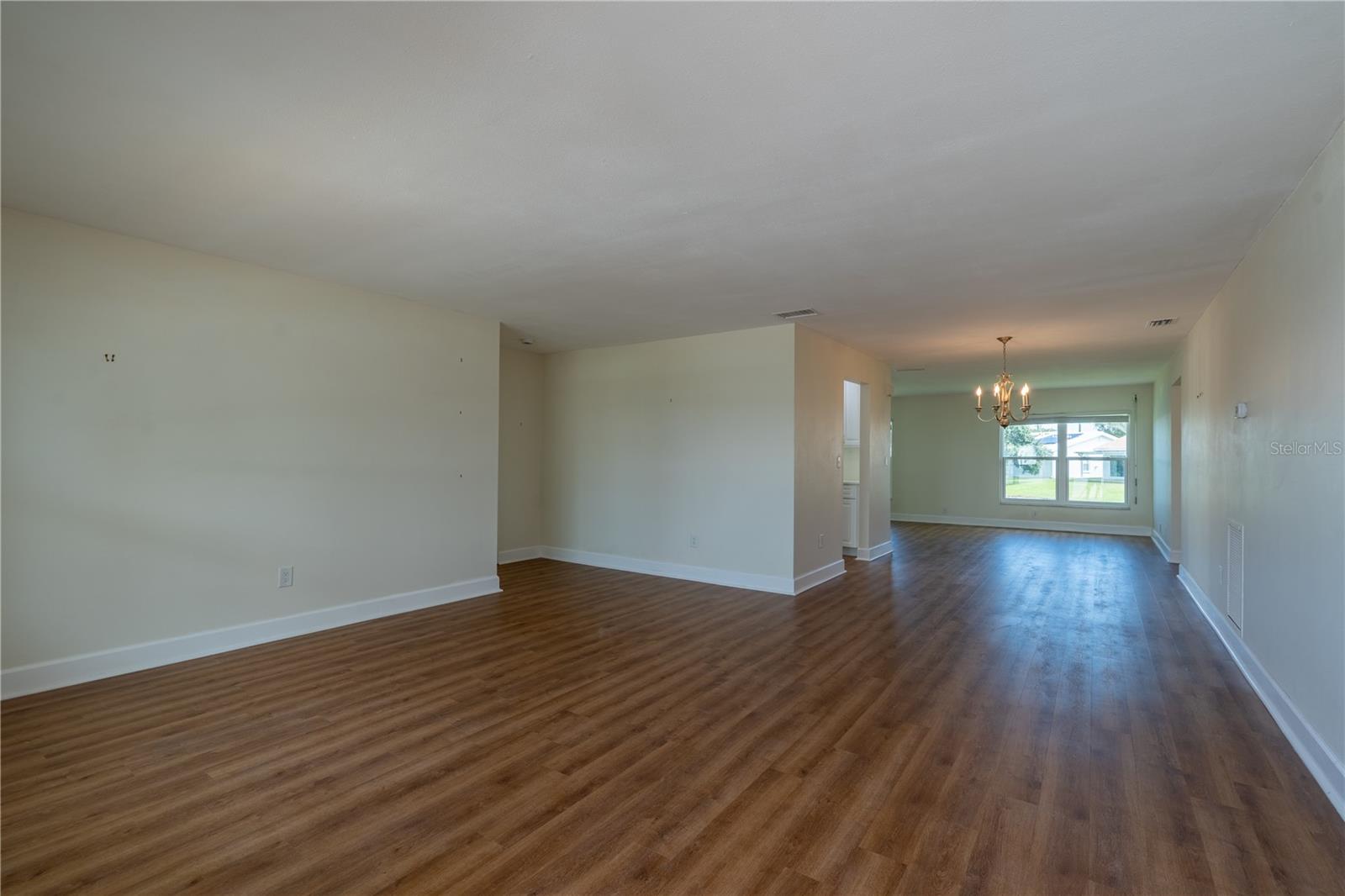 Image 11 of 37 For 9221 40th Way N 5