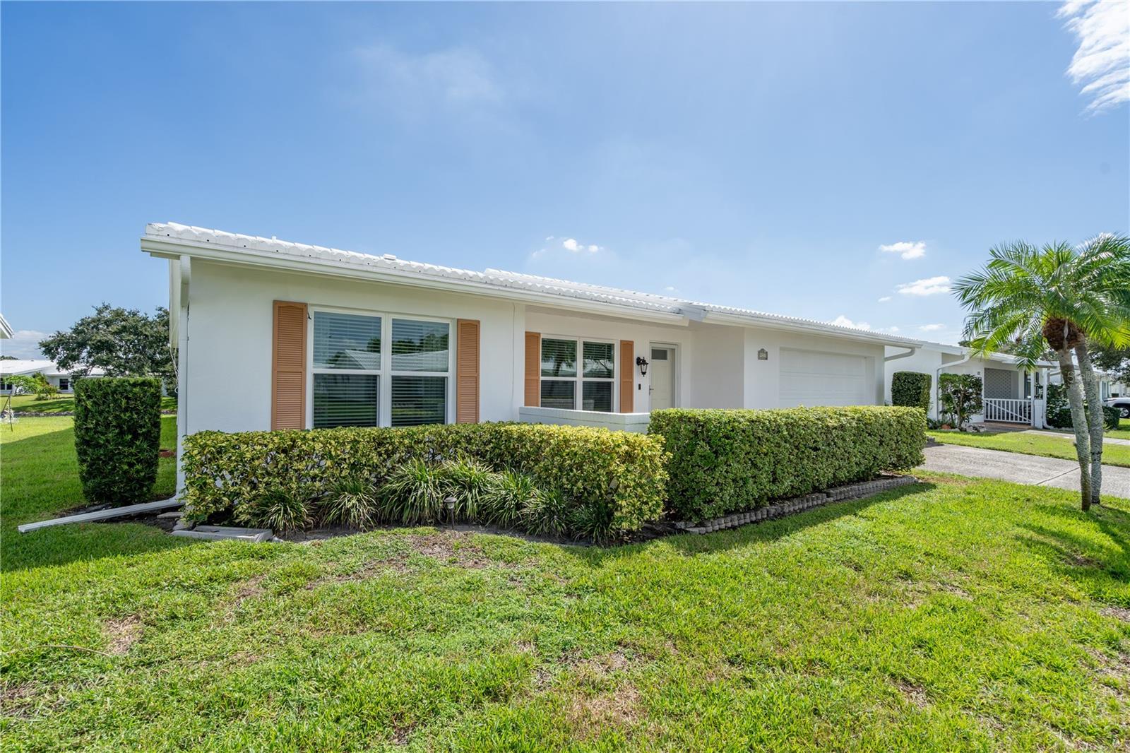 Image 2 of 37 For 9221 40th Way N 5