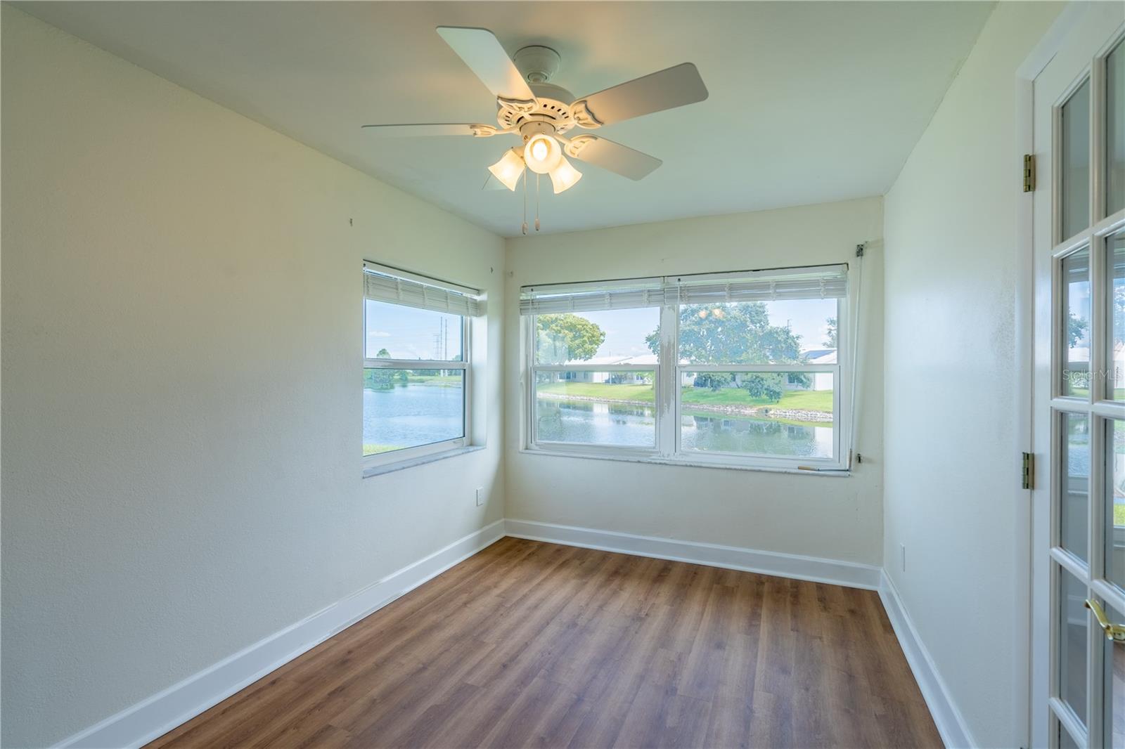 Image 24 of 37 For 9221 40th Way N 5