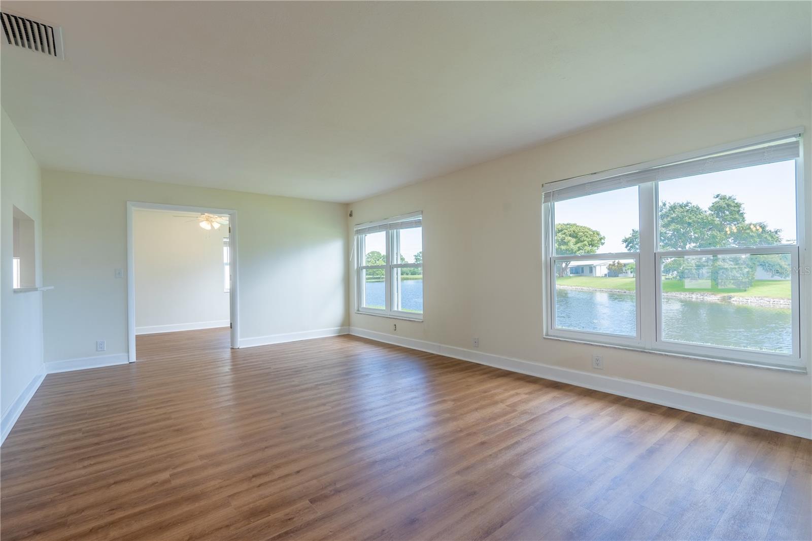 Image 25 of 37 For 9221 40th Way N 5