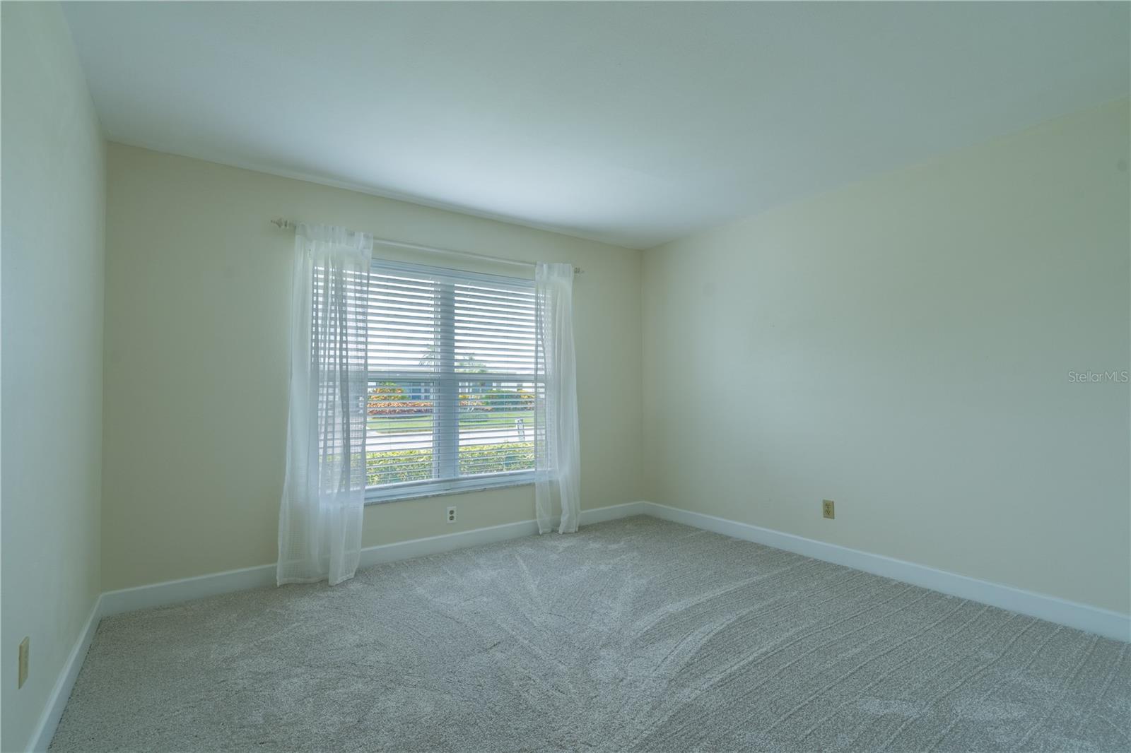Image 27 of 37 For 9221 40th Way N 5