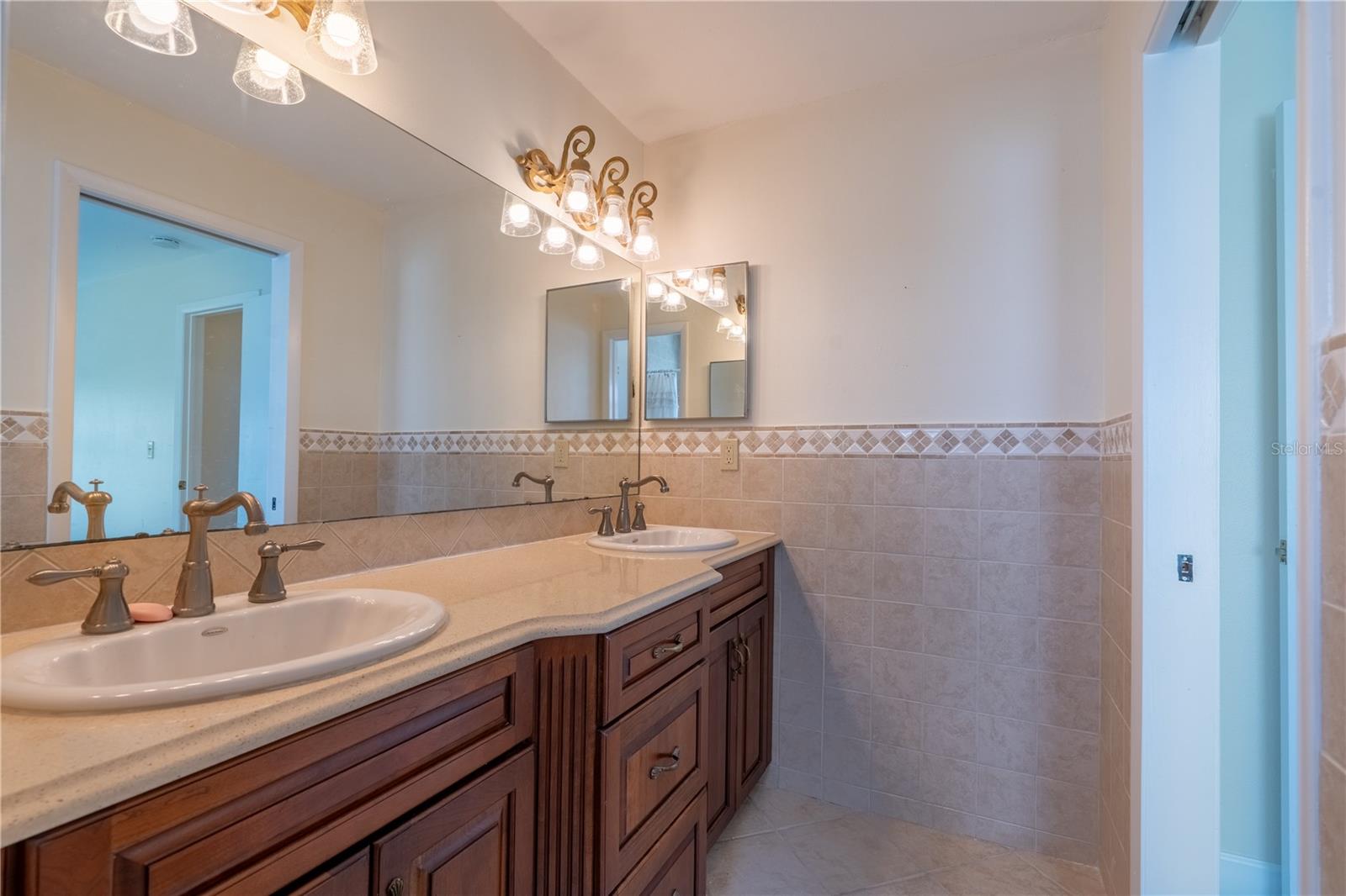 Image 31 of 37 For 9221 40th Way N 5