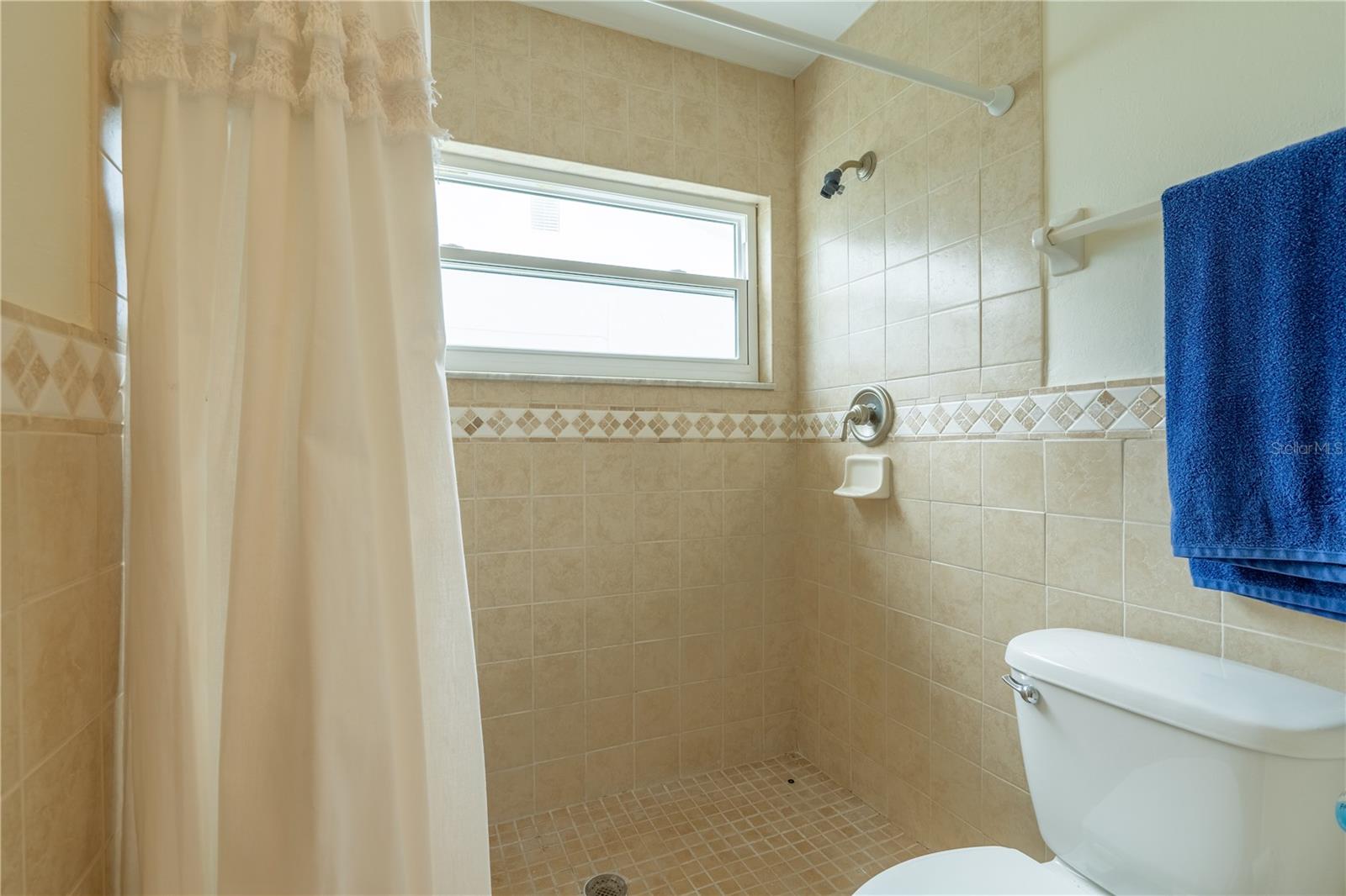 Image 33 of 37 For 9221 40th Way N 5