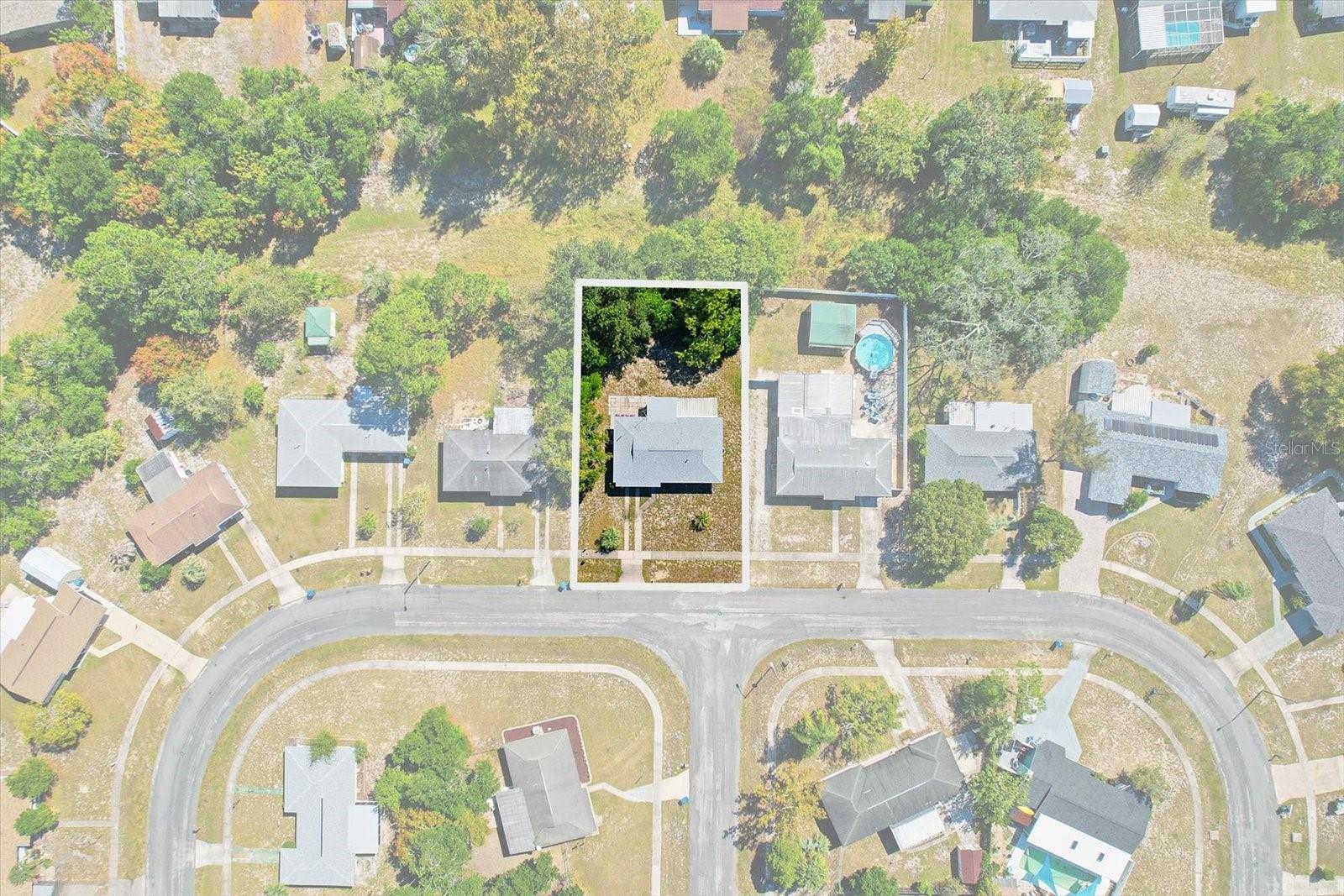 Image 2 of 29 For 6832 Treehaven Drive