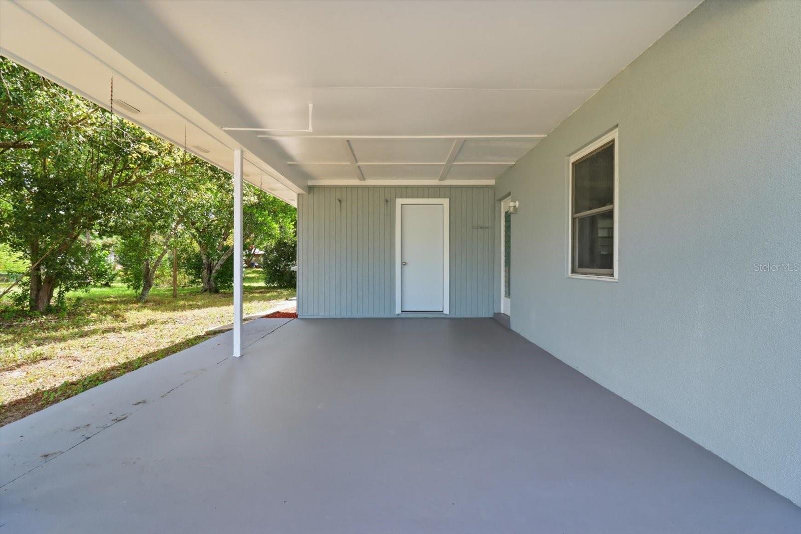 Image 22 of 29 For 6832 Treehaven Drive