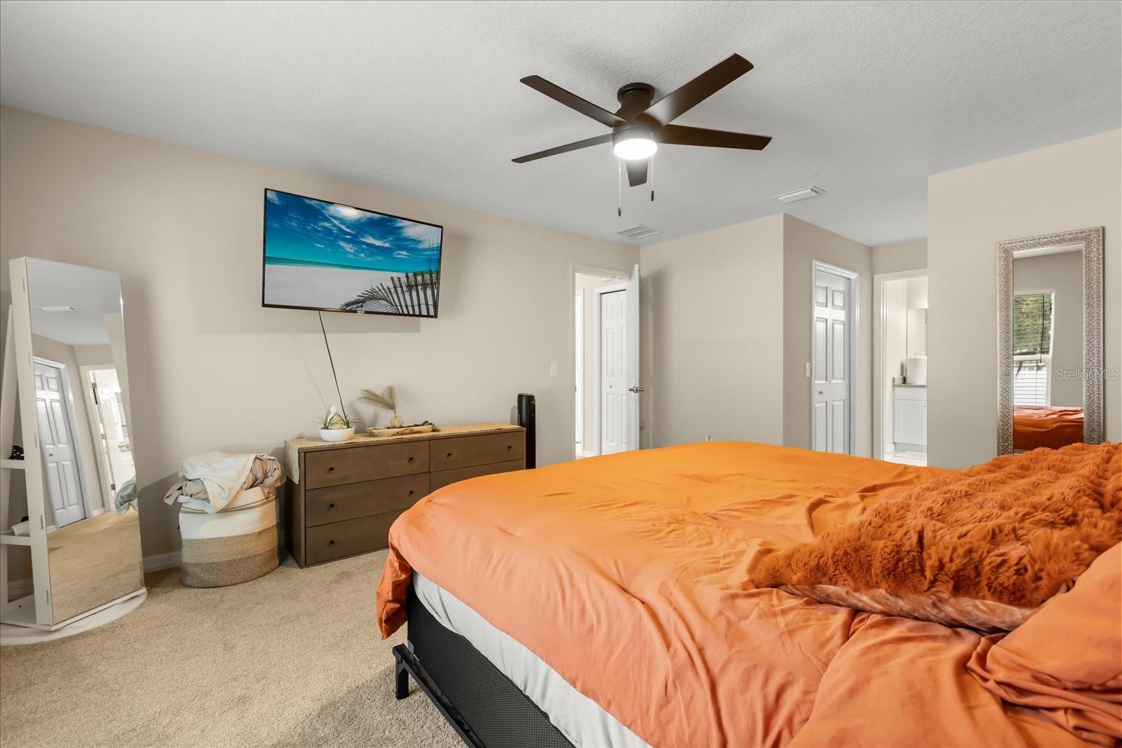 Image 14 of 29 For 1861 160th Place