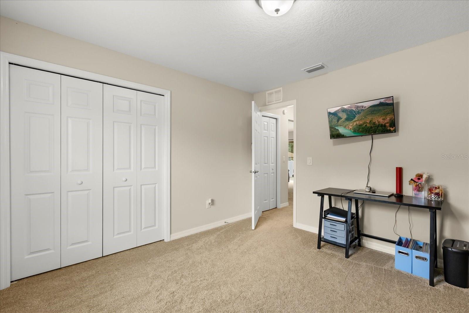 Image 18 of 29 For 1861 160th Place