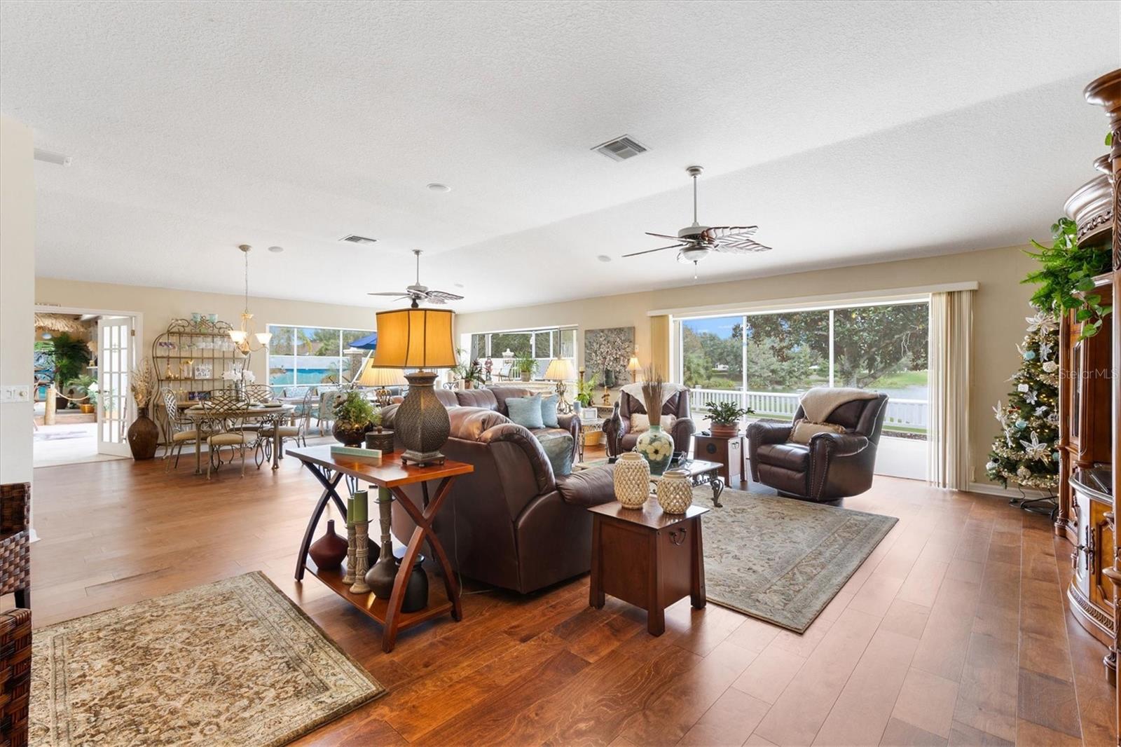 Image 8 of 68 For 17339 84th Foxgrove Avenue