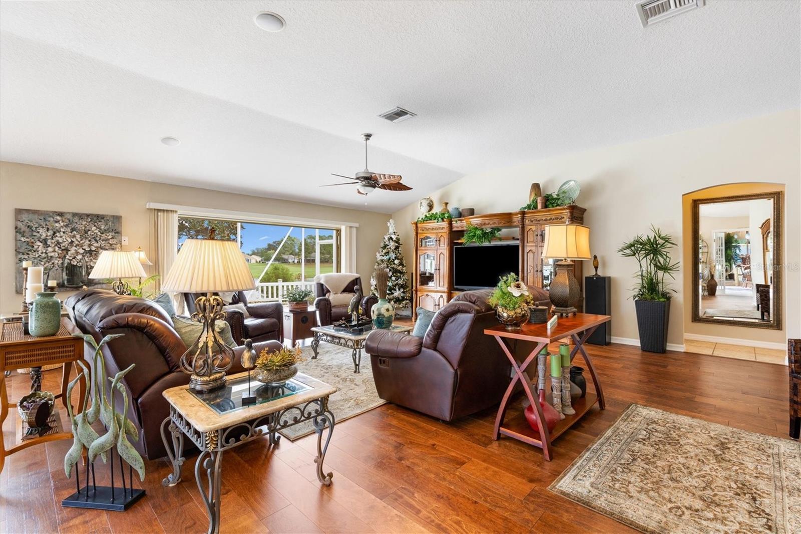 Image 9 of 68 For 17339 84th Foxgrove Avenue