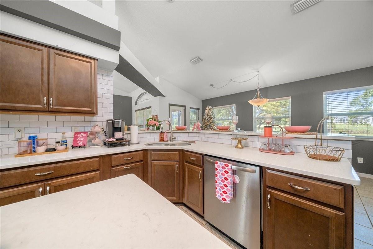 Image 13 of 43 For 5365 111th Lane Road