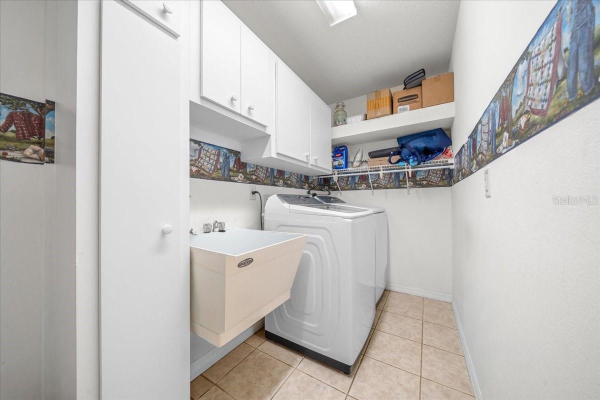 Image 19 of 43 For 5365 111th Lane Road