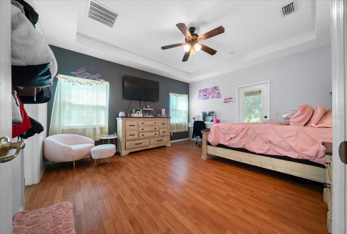 Image 20 of 43 For 5365 111th Lane Road