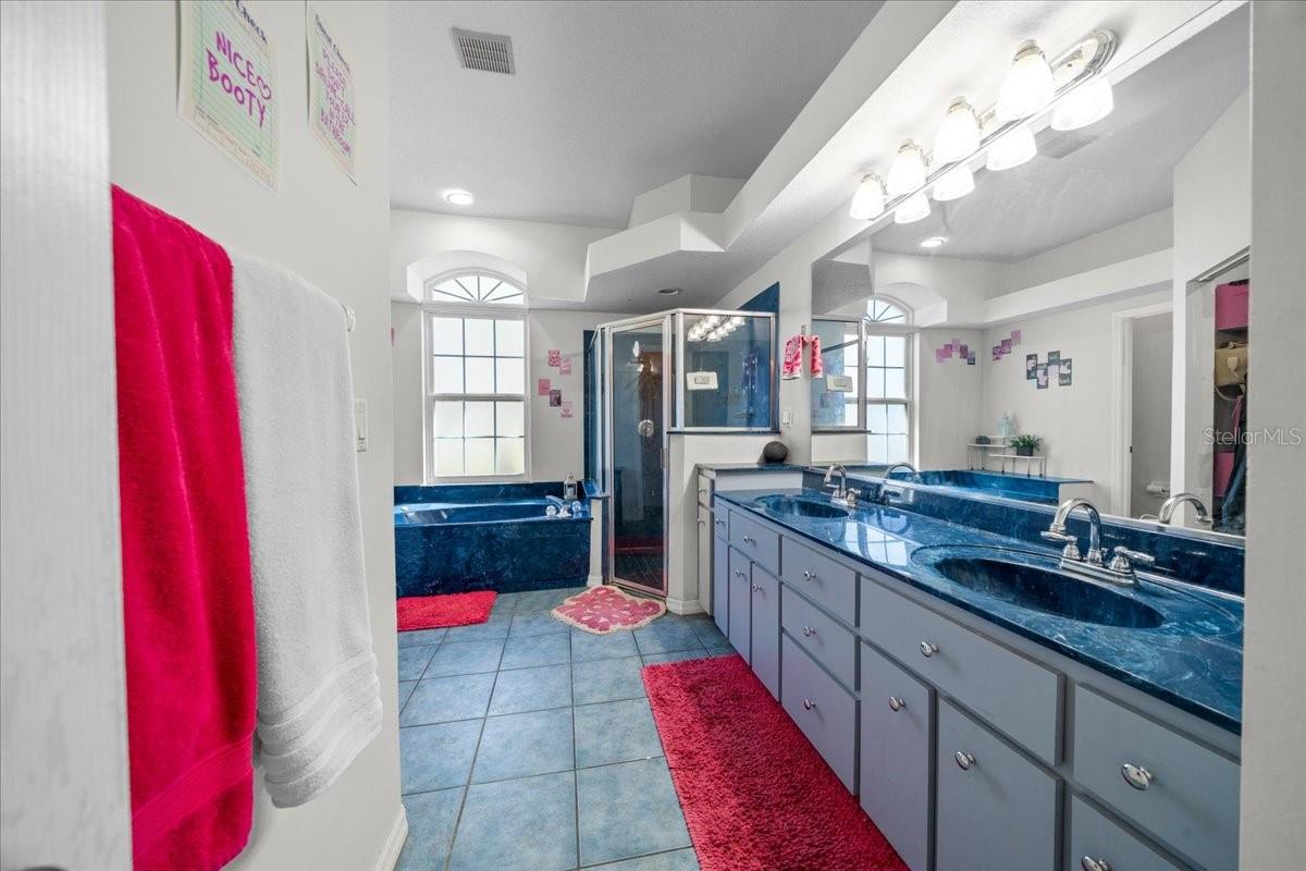 Image 23 of 43 For 5365 111th Lane Road