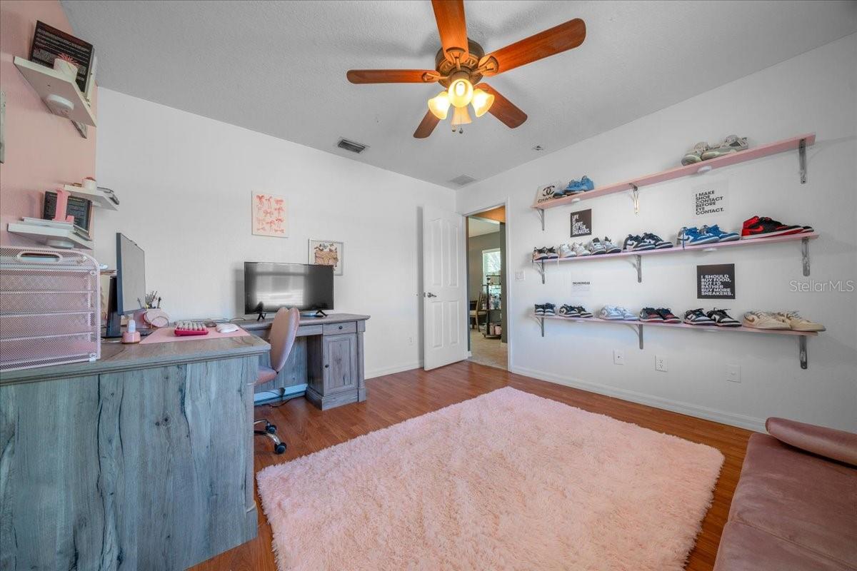 Image 33 of 43 For 5365 111th Lane Road