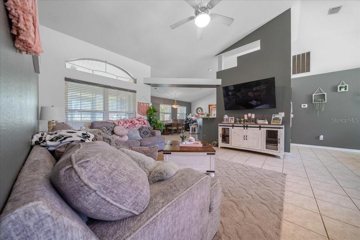 Image 7 of 43 For 5365 111th Lane Road