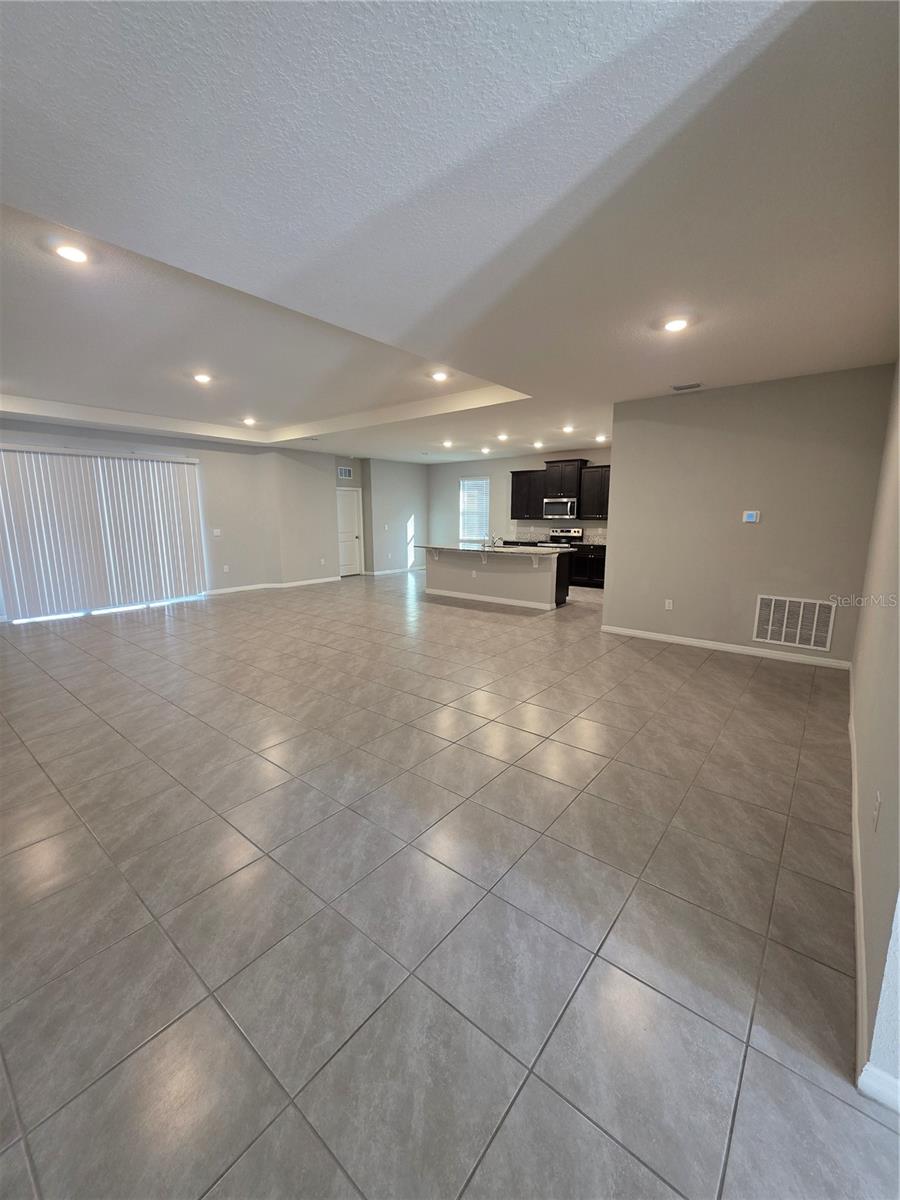 Image 11 of 36 For 8059 57th Court