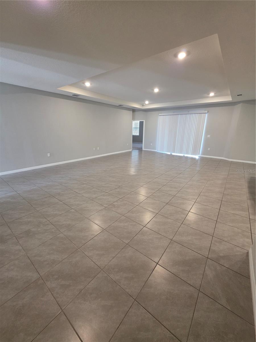 Image 12 of 36 For 8059 57th Court