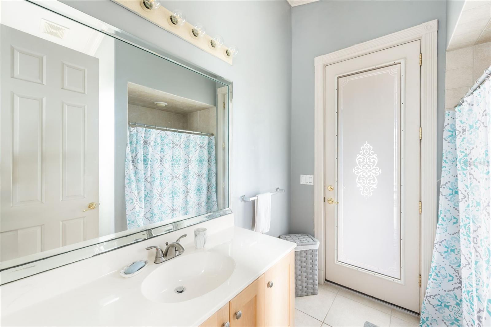 Image 19 of 42 For 8305 Welsford Road