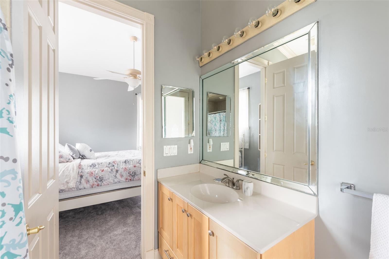 Image 21 of 42 For 8305 Welsford Road