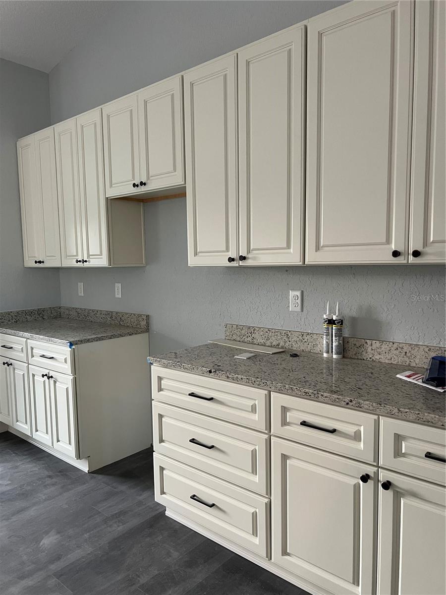 Image 4 of 15 For 55 45th Loop