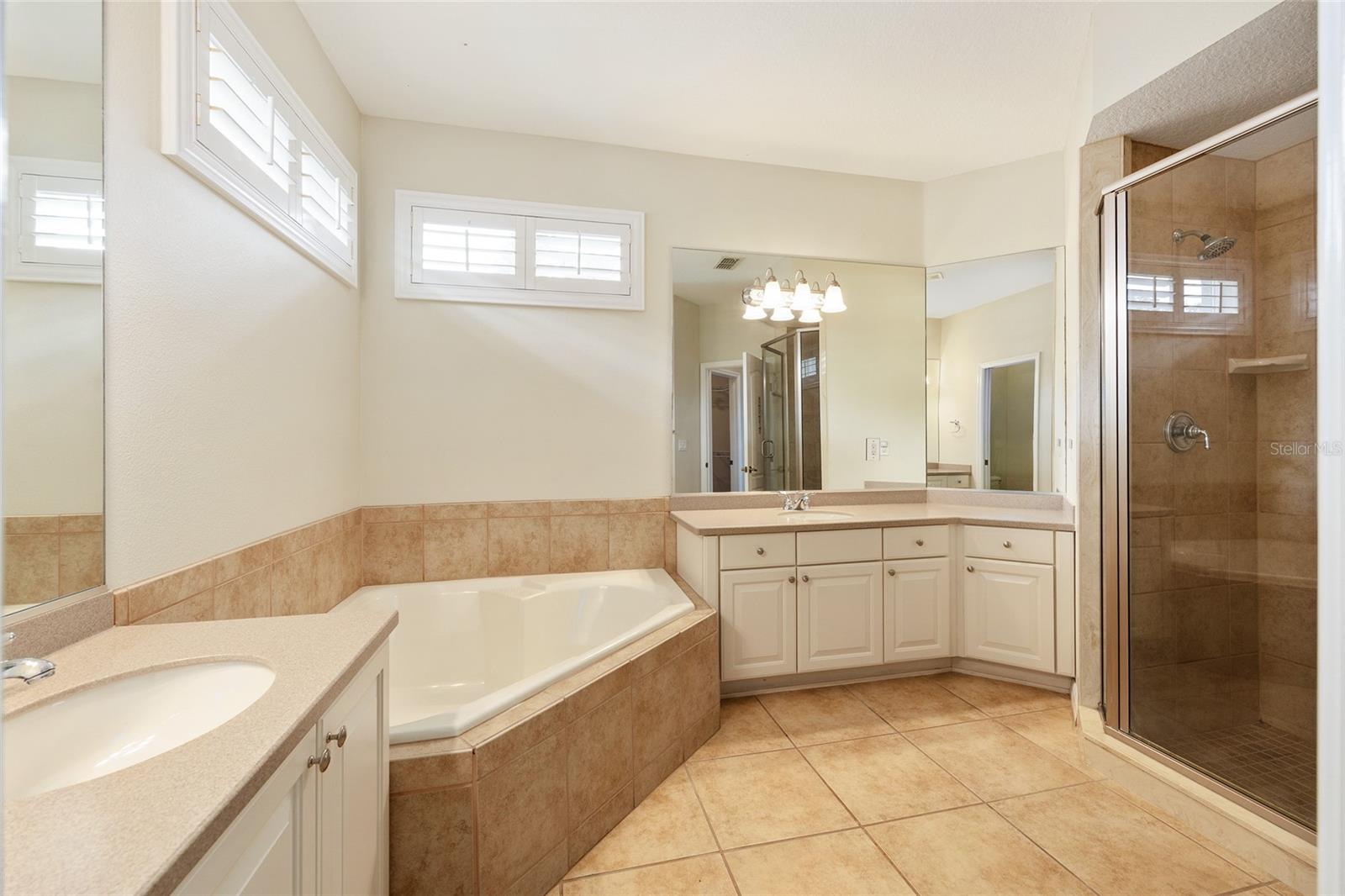 Image 42 of 56 For 6510 50th Court