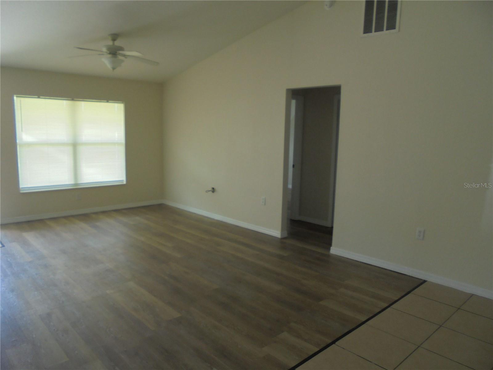 Image 11 of 34 For 1 Dogwood Drive Course