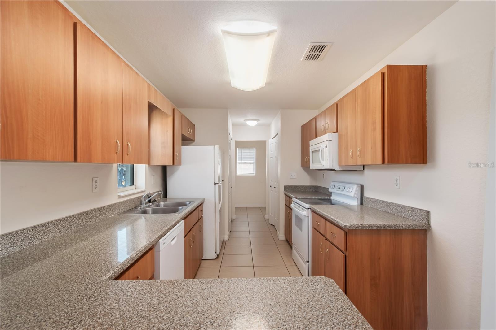 Image 27 of 34 For 1 Dogwood Drive Course