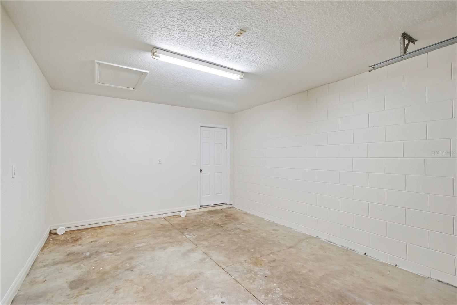 Image 32 of 34 For 1 Dogwood Drive Course