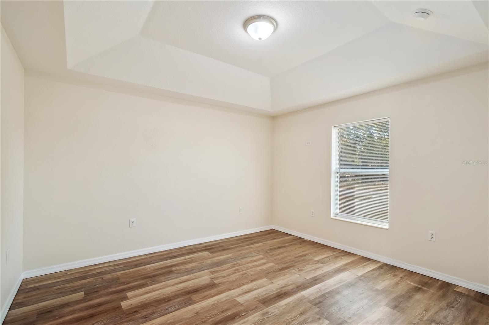 Image 34 of 34 For 1 Dogwood Drive Course