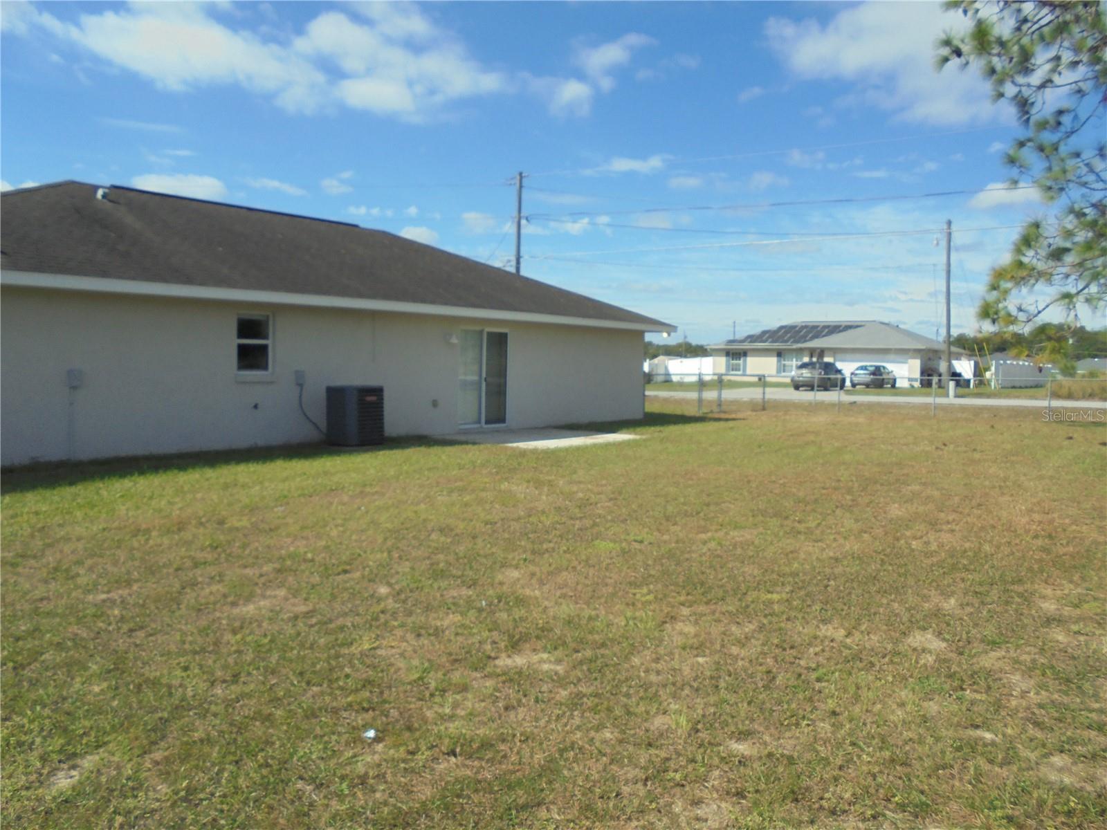 Image 4 of 34 For 1 Dogwood Drive Course