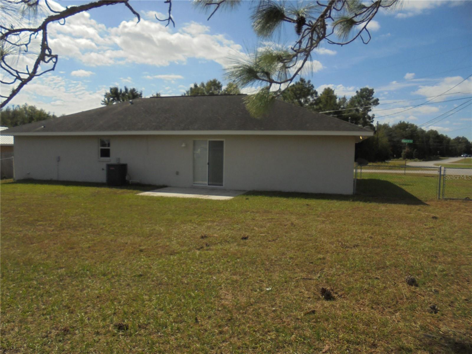 Image 5 of 34 For 1 Dogwood Drive Course