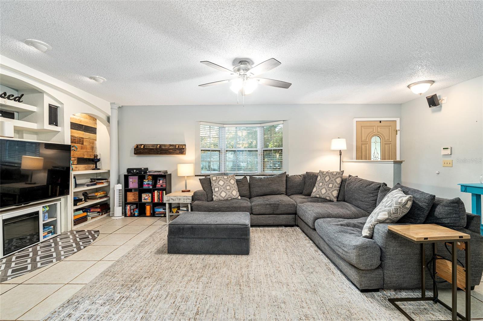 Image 9 of 36 For 3305 26th Court