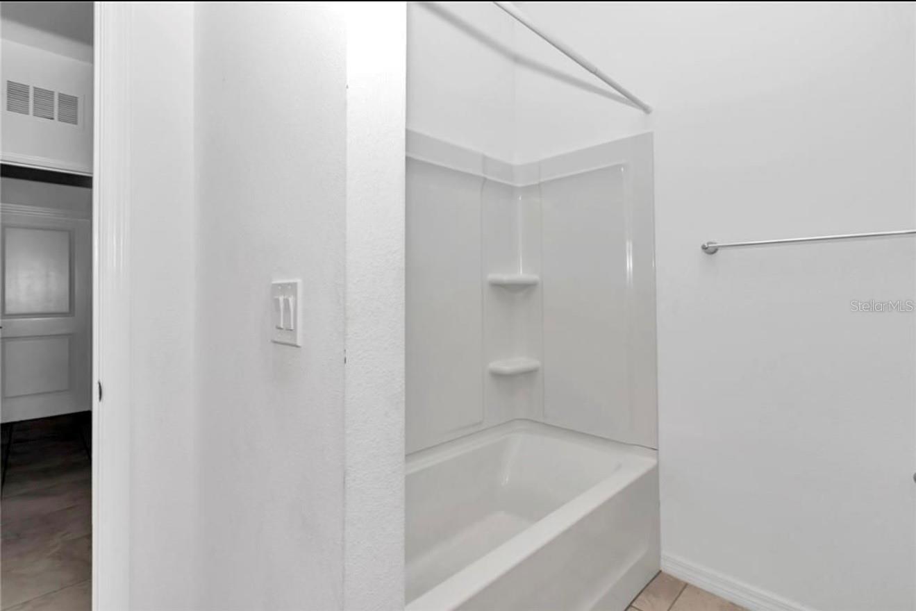 Image 7 of 18 For 7223 61st Place