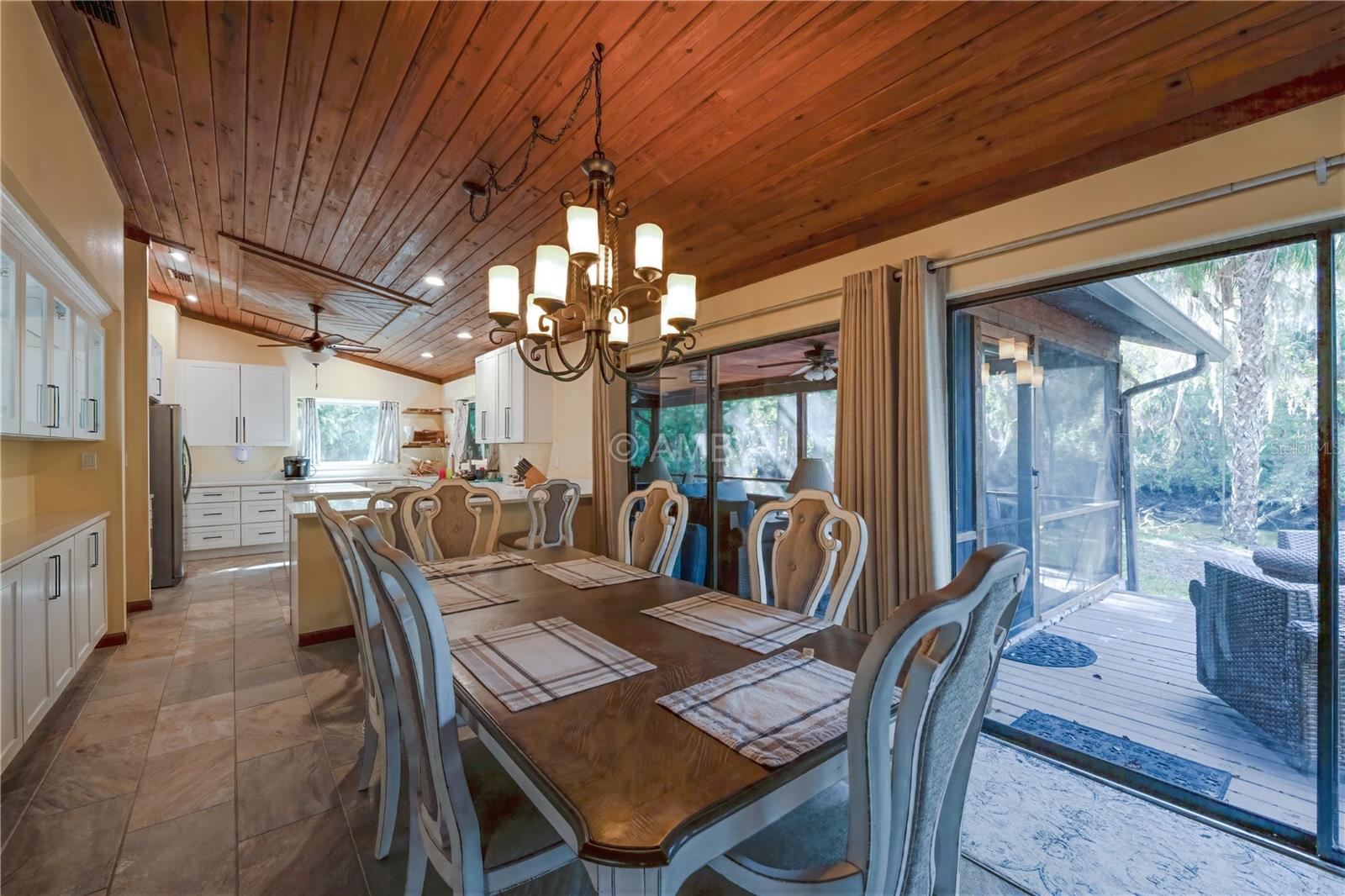 Image 10 of 46 For 82 Young Drive