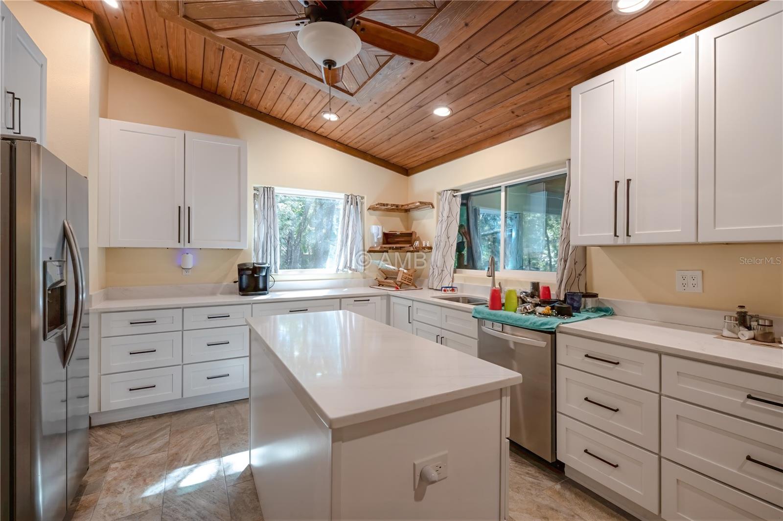 Image 14 of 46 For 82 Young Drive