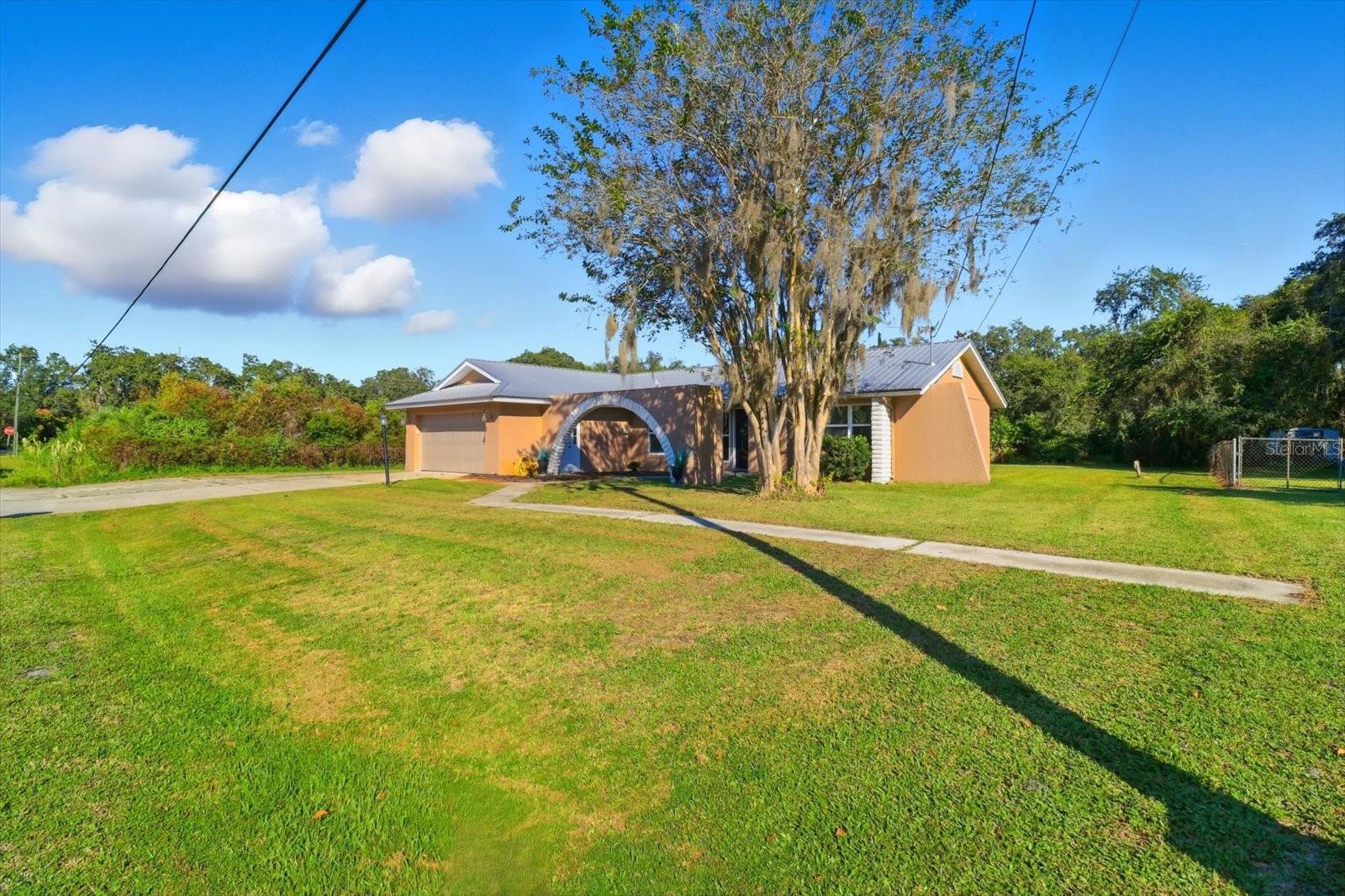 Image 3 of 47 For 9711 Monica Court