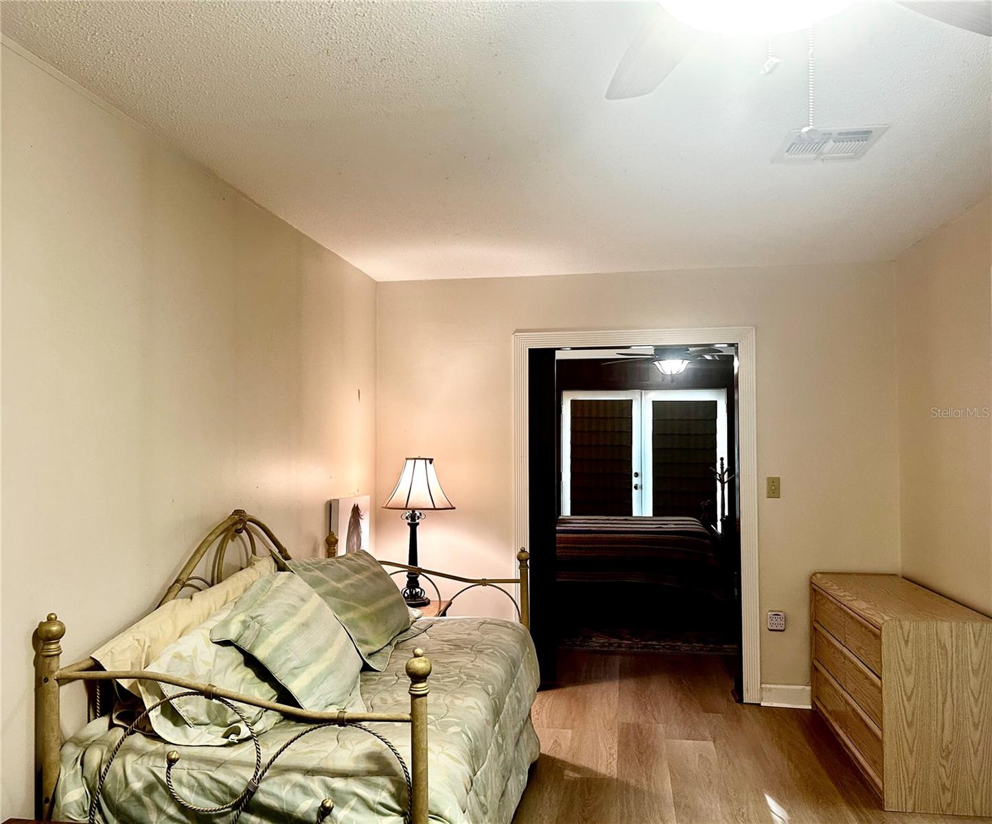 Image 21 of 54 For 9422 125th Avenue