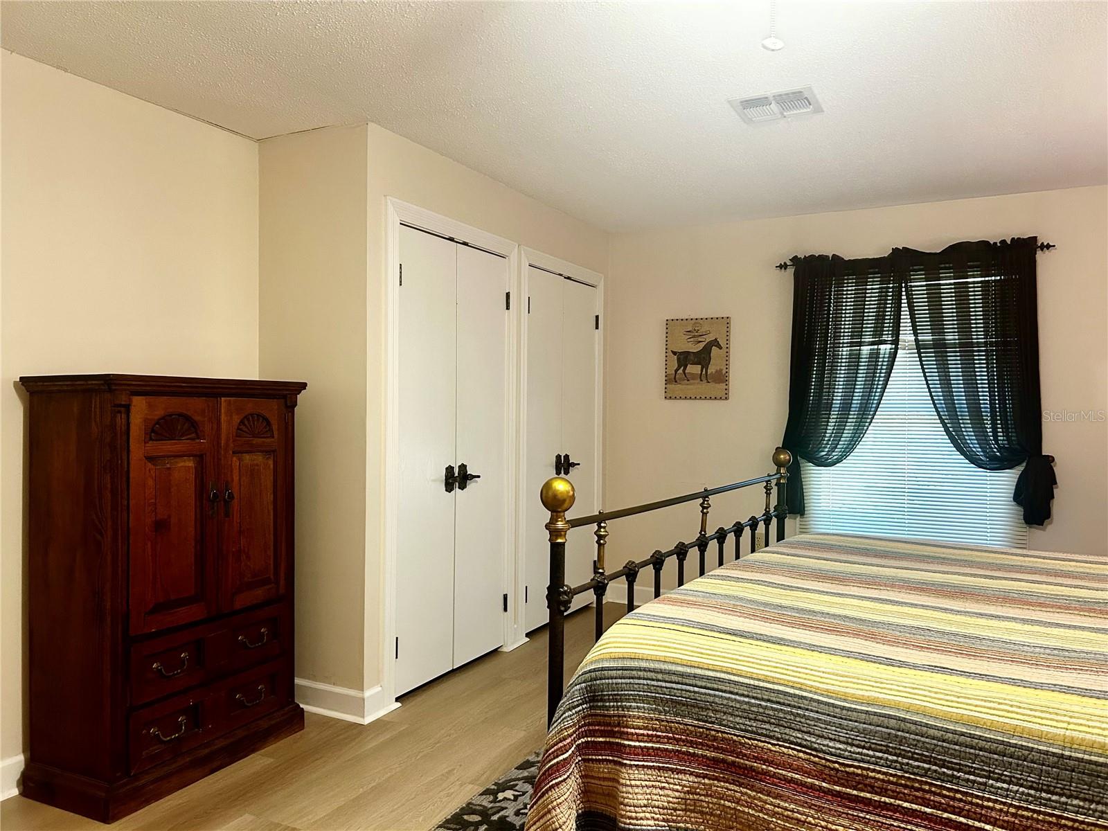 Image 24 of 54 For 9422 125th Avenue