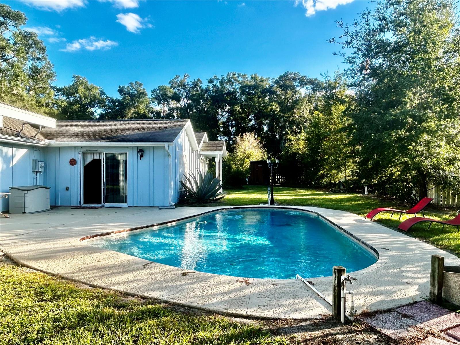 Image 28 of 54 For 9422 125th Avenue