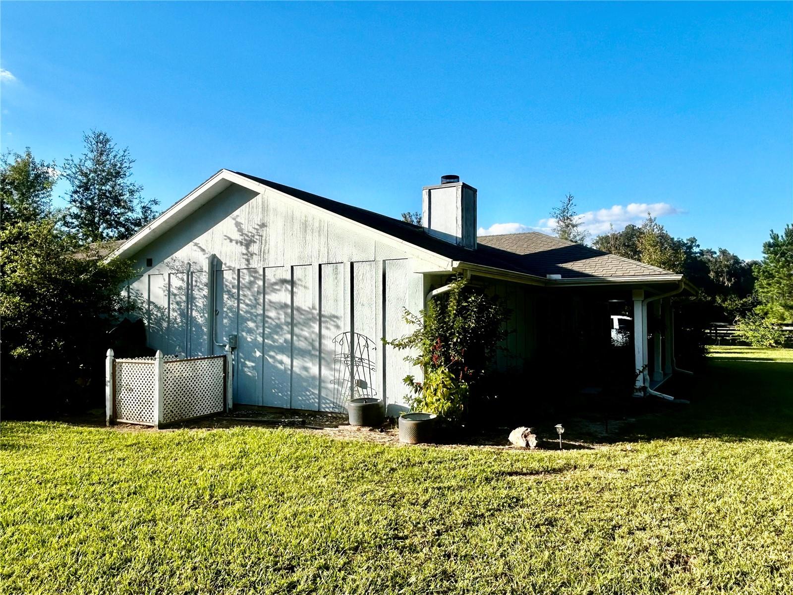 Image 32 of 54 For 9422 125th Avenue