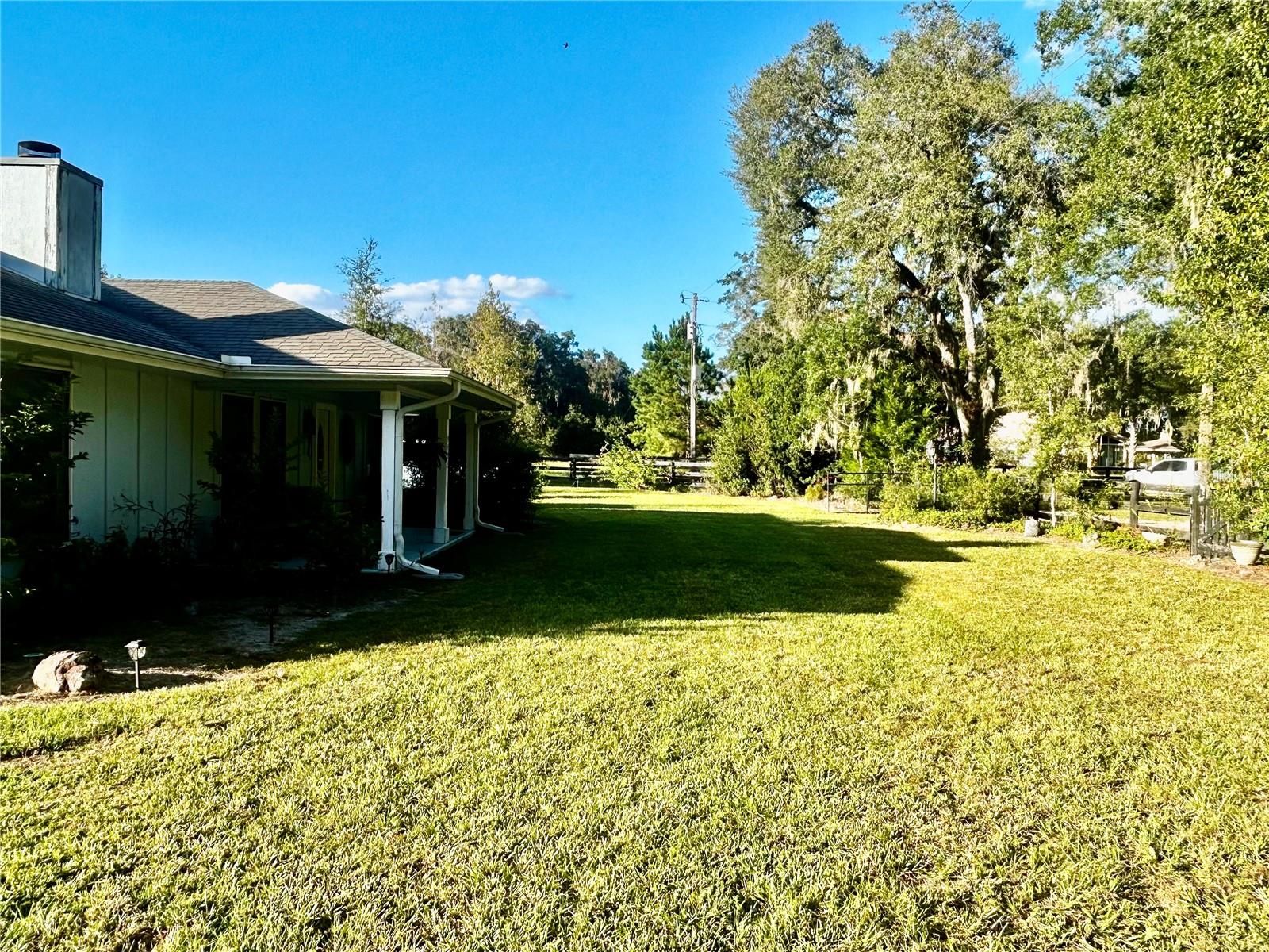 Image 33 of 54 For 9422 125th Avenue