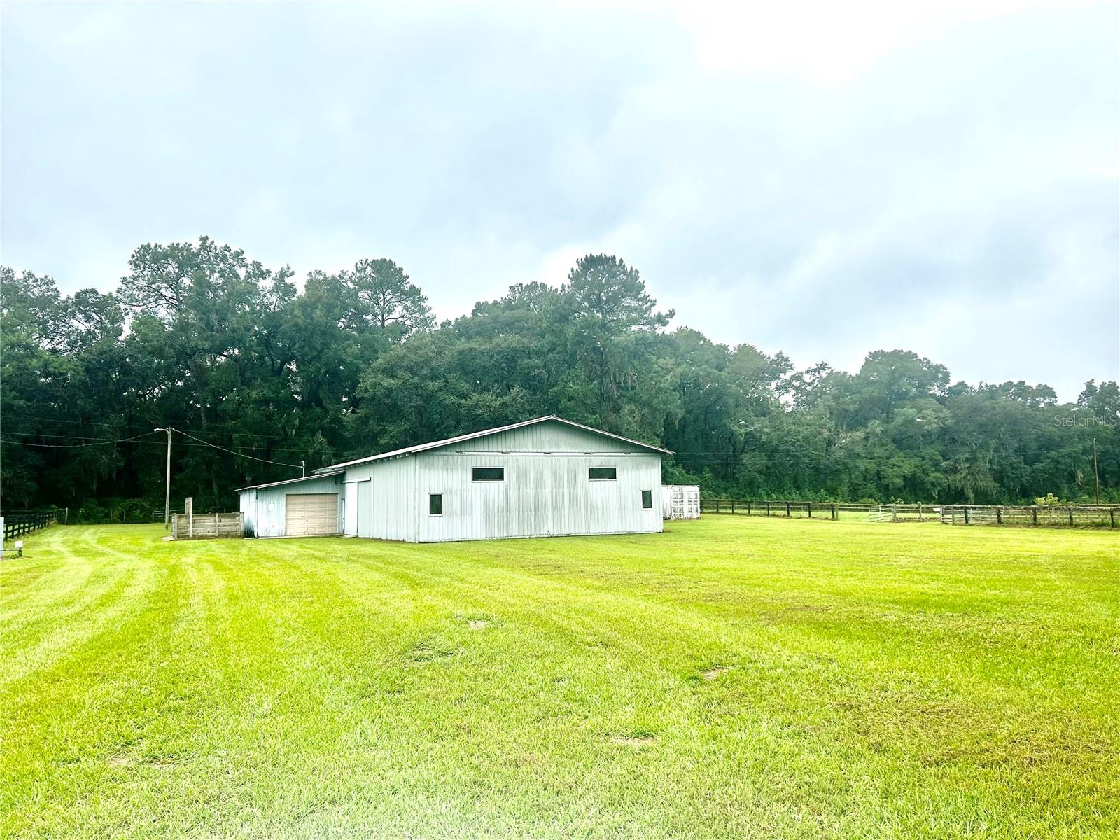 Image 43 of 54 For 9422 125th Avenue