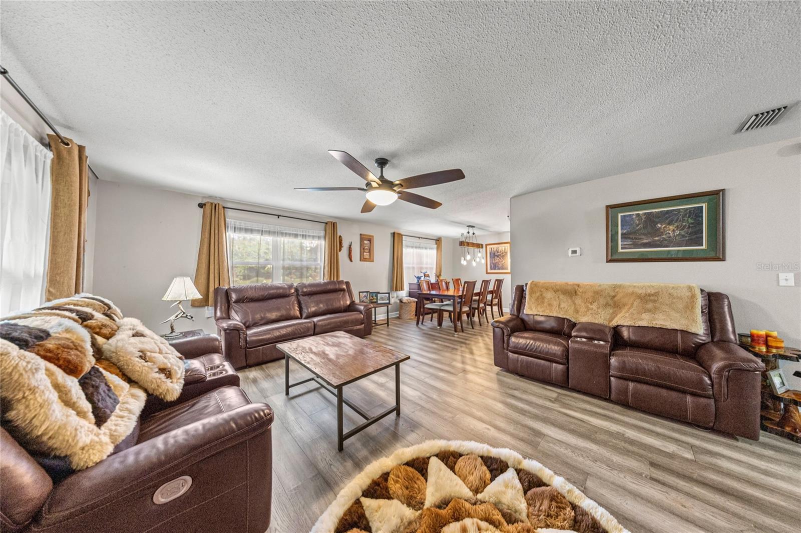 Image 16 of 35 For 4209 5th Street