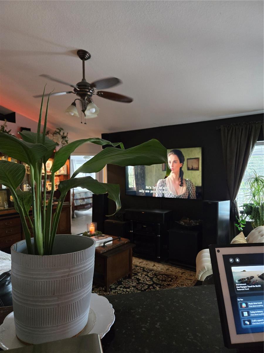 Image 11 of 47 For 3360 2nd Court