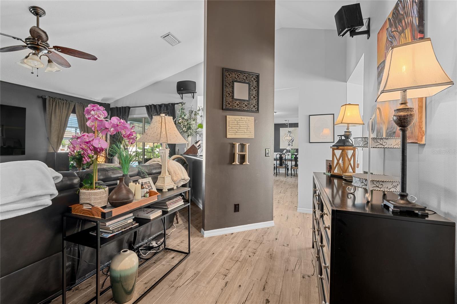 Image 12 of 47 For 3360 2nd Court