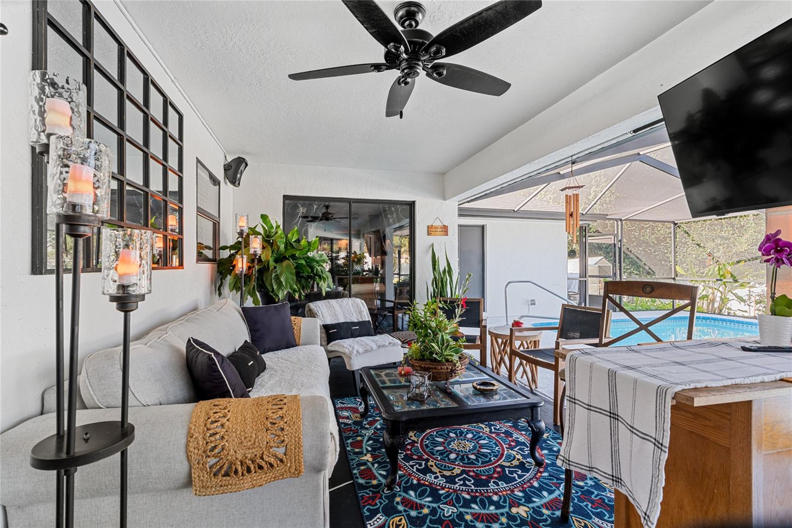 Image 16 of 47 For 3360 2nd Court