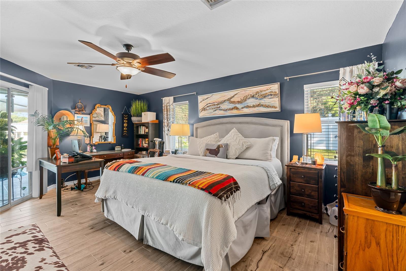 Image 17 of 47 For 3360 2nd Court