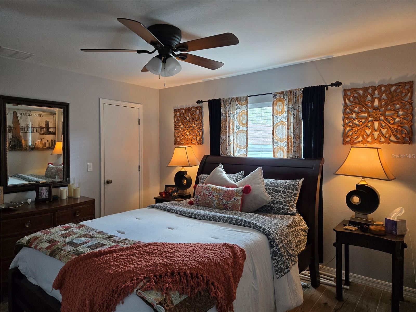 Image 28 of 47 For 3360 2nd Court